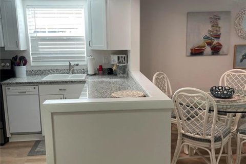 Condominio en venta en Venice, Florida, 1 dormitorio, 62.99 m2 № 1853630 - foto 20