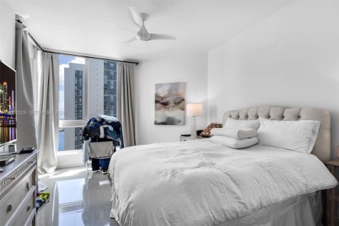 Купить кондоминиум в Майами, Флорида 2 спальни, 104.61м2, № 2065812 - фото 13