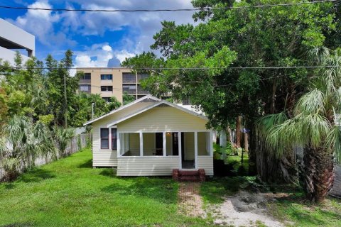 House in Sarasota, Florida 3 bedrooms, 79.9 sq.m. № 1393678 - photo 6