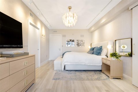 Купить кондоминиум в Майами, Флорида 2 спальни, 131.74м2, № 1981376 - фото 16