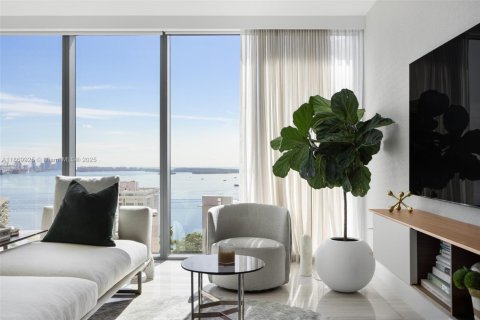 Купить кондоминиум в Майами, Флорида 2 спальни, 131.74м2, № 1981376 - фото 11