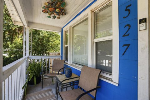 Купить виллу или дом в Клируотер, Флорида 2 спальни, № 2051875 - фото 2