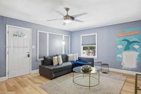 Купить виллу или дом в Клируотер, Флорида 2 спальни, № 2051875 - фото 6
