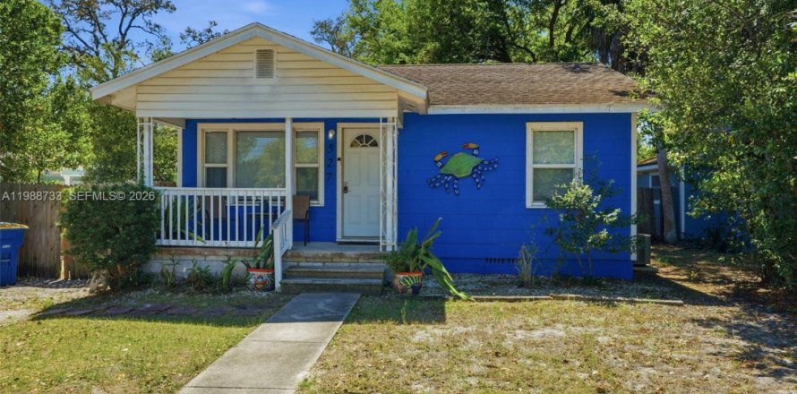 Дом в Клируотер, Флорида 2 спальни № 2051875