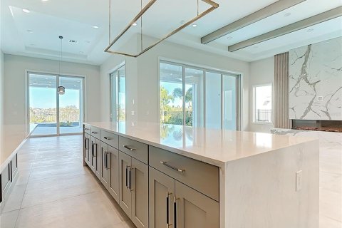 Casa en venta en Kissimmee, Florida, 7 dormitorios, 536.23 m2 № 1509962 - foto 16
