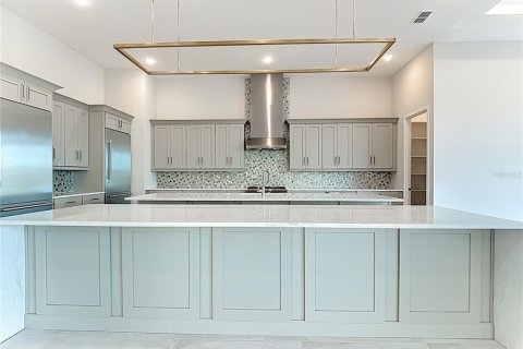 Casa en venta en Kissimmee, Florida, 7 dormitorios, 536.23 m2 № 1509962 - foto 14
