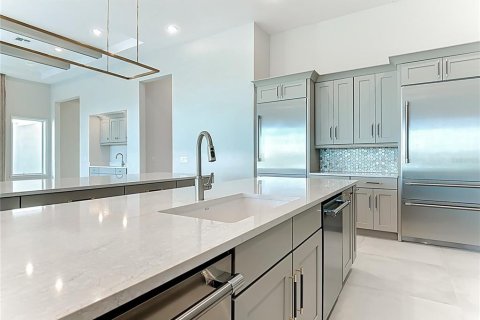 Casa en venta en Kissimmee, Florida, 7 dormitorios, 536.23 m2 № 1509962 - foto 18