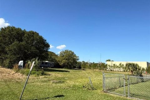 Commercial property in St. Lucie, Florida № 2147350 - photo 3