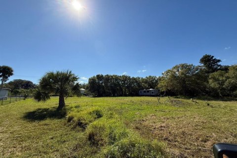 Commercial property in St. Lucie, Florida № 2147350 - photo 4
