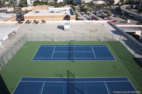 Condo in Sunny Isles Beach, Florida, 1 bedroom  № 1729199 - photo 22