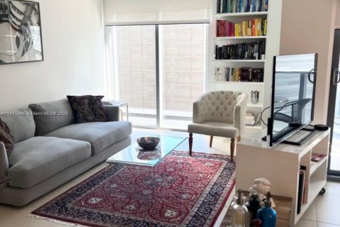 Снять в аренду кондоминиум в Майами, Флорида 51.19м2, № 1947314 - фото 19