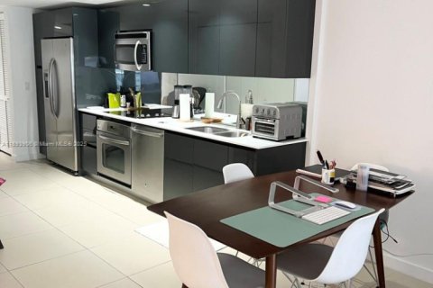 Снять в аренду кондоминиум в Майами, Флорида 51.19м2, № 1947314 - фото 13