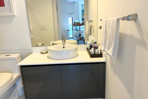 Снять в аренду кондоминиум в Майами, Флорида 51.19м2, № 1947314 - фото 24