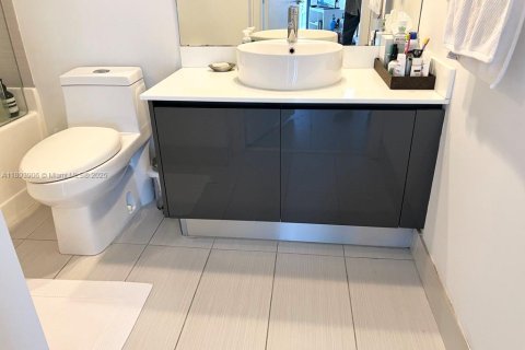 Снять в аренду кондоминиум в Майами, Флорида 51.19м2, № 1947314 - фото 21