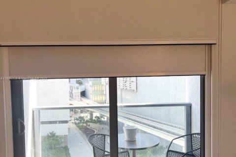 Снять в аренду кондоминиум в Майами, Флорида 51.19м2, № 1947314 - фото 17