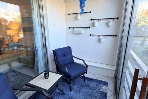 Купить кондоминиум в Дания-Бич, Флорида 1 спальня, 83.61м2, № 1999336 - фото 6