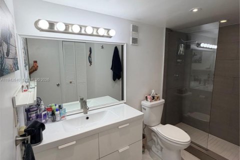 Купить кондоминиум в Дания-Бич, Флорида 1 спальня, 83.61м2, № 1999336 - фото 12