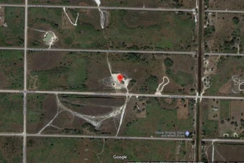 Terreno en venta en Okeechobee, Florida № 2218624 - foto 8