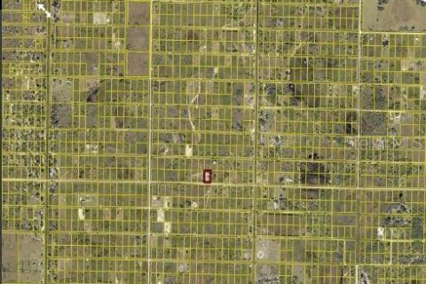 Terreno en venta en Okeechobee, Florida № 2218624 - foto 5