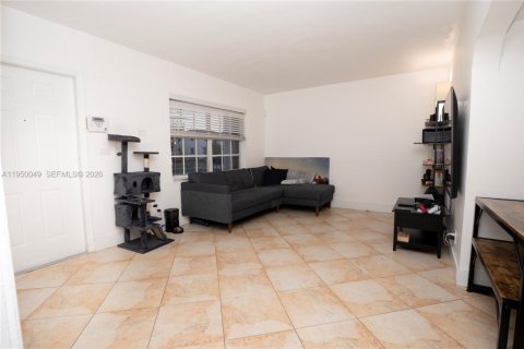 Дом в Майами, Флорида 3 спальни, 263.75м2 № 2005947