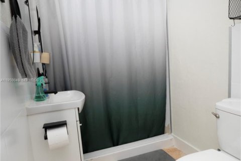 Снять в аренду виллу или дом в Майами, Флорида 3 спальни, 263.75м2, № 2005947 - фото 5