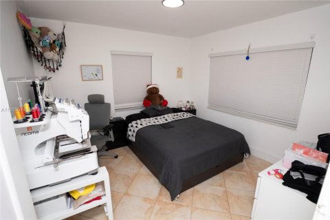 Снять в аренду виллу или дом в Майами, Флорида 3 спальни, 263.75м2, № 2005947 - фото 2