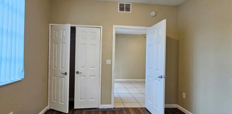 Condominio en Riviera Beach, Florida, 2 dormitorios  № 1222505