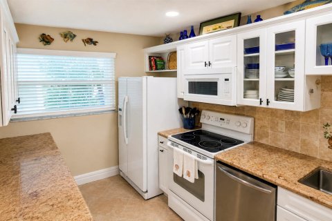 Copropriété à vendre à St. Lucie, Floride: 2 chambres, 101.45 m2 № 2241464 - photo 11