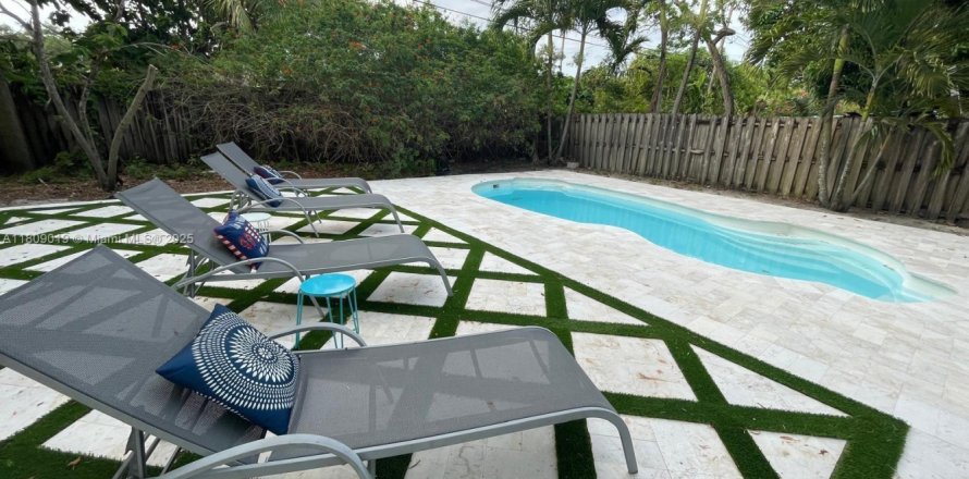 Villa ou maison à Fort Lauderdale, Floride 3 chambres, 94.85 m2 № 1865480