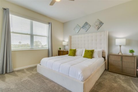 Condominio en venta en Davenport, Florida, 3 dormitorios, 166.02 m2 № 1218033 - foto 15