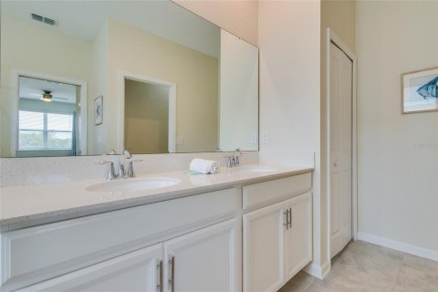 Condominio en venta en Davenport, Florida, 3 dormitorios, 166.02 m2 № 1218033 - foto 18