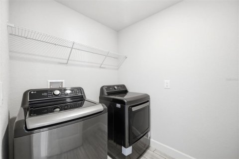 Villa ou maison à vendre à Spring Hill, Floride: 3 chambres, 139.63 m2 № 2222424 - photo 17