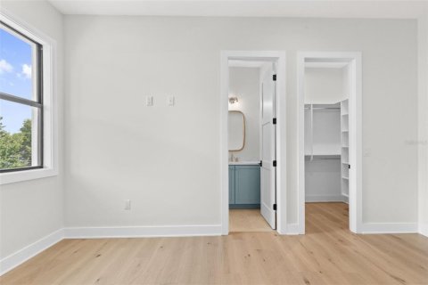 Villa ou maison à vendre à Tampa, Floride: 5 chambres, 297.29 m2 № 2200229 - photo 28