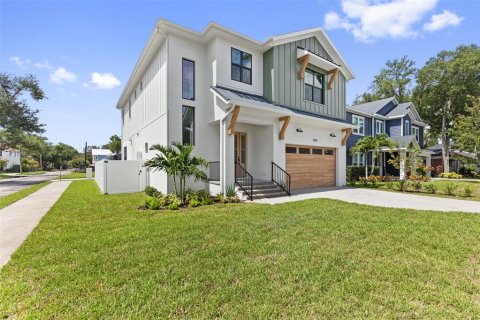 Villa ou maison à vendre à Tampa, Floride: 5 chambres, 297.29 m2 № 2200229 - photo 2