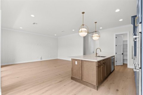 Villa ou maison à vendre à Tampa, Floride: 5 chambres, 297.29 m2 № 2200229 - photo 10