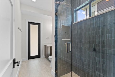 Villa ou maison à vendre à Tampa, Floride: 5 chambres, 297.29 m2 № 2200229 - photo 13
