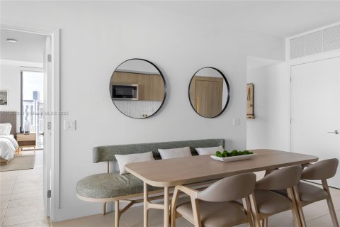 Condo in Miami, Florida, 3 bedrooms  № 1861546 - photo 6