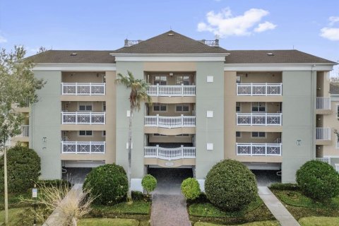 Condominio en Four Corners, Florida, 3 dormitorios № 2204714