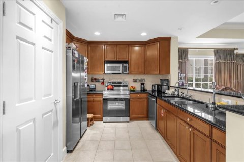 Copropriété à vendre à Four Corners, Floride: 3 chambres, 156.63 m2 № 2204714 - photo 3