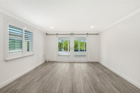 Copropriété à vendre à Longboat Key, Floride: 2 chambres, 102.47 m2 № 2419079 - photo 17
