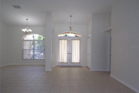 Villa ou maison à louer à Port Charlotte, Floride: 3 chambres, 173.08 m2 № 2386304 - photo 2