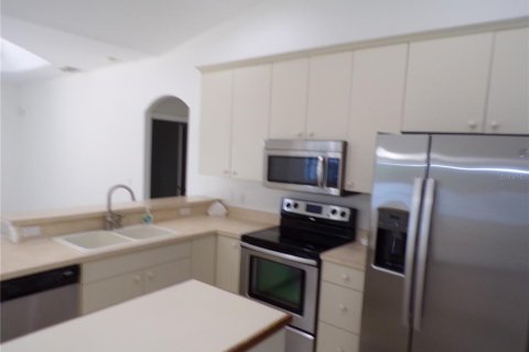 Villa ou maison à louer à Port Charlotte, Floride: 3 chambres, 173.08 m2 № 2386304 - photo 13