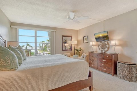 Copropriété à vendre à Longboat Key, Floride: 3 chambres, 136.94 m2 № 2143079 - photo 15