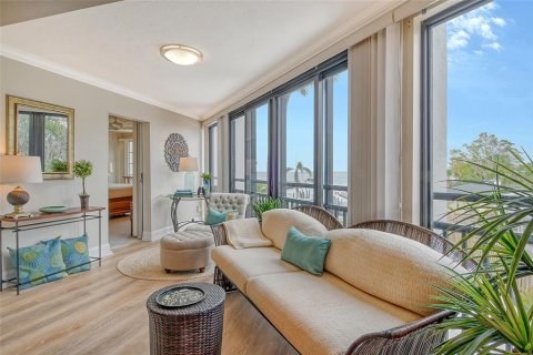 Copropriété à vendre à Longboat Key, Floride: 3 chambres, 136.94 m2 № 2143079 - photo 7