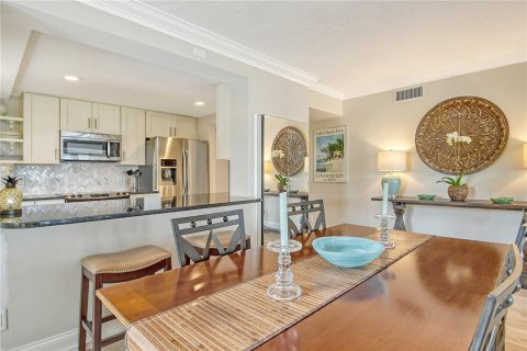 Copropriété à vendre à Longboat Key, Floride: 3 chambres, 136.94 m2 № 2143079 - photo 10