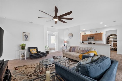 Villa ou maison à louer à Bartow, Floride: 4 chambres, 223.62 m2 № 2386379 - photo 12