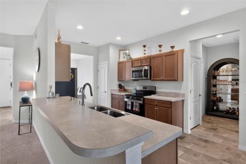 Villa ou maison à louer à Bartow, Floride: 4 chambres, 223.62 m2 № 2386379 - photo 8