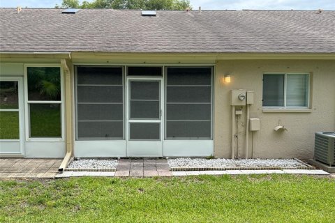 Villa ou maison à vendre à New Port Richey, Floride: 2 chambres, 87.33 m2 № 2147657 - photo 20