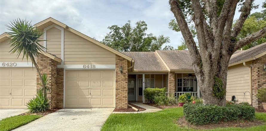 Villa ou maison à New Port Richey, Floride 2 chambres, 87.33 m2 № 2147657