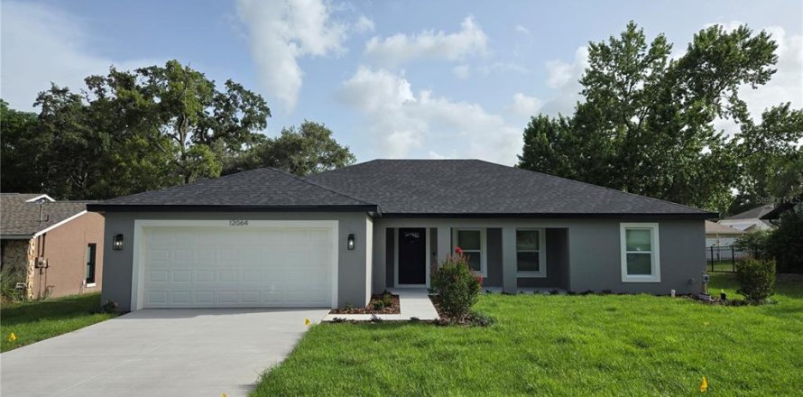 House in Spring Hill, Florida 3 bedrooms, 177.44 sq.m. № 1772985